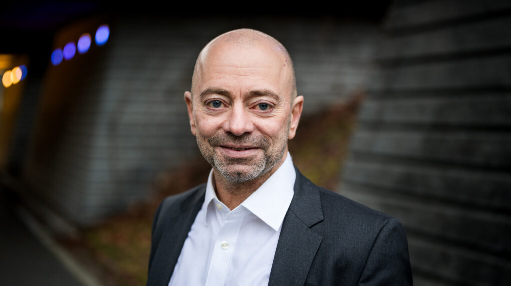 251203 Morten Henriksen 7527 1