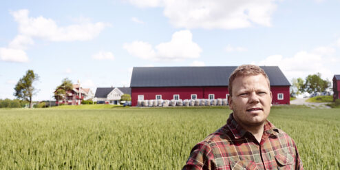 Bonde og gård Foto Øivind Haug